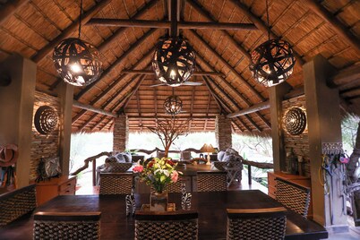 콜 오브 더 와일드 로지