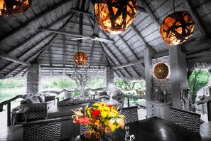 Terrace/patio - Call of the Wild Lodge (Hoedspruit)