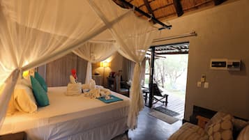 Ropa de cama de alta calidad, camas con efecto memoria y minibar