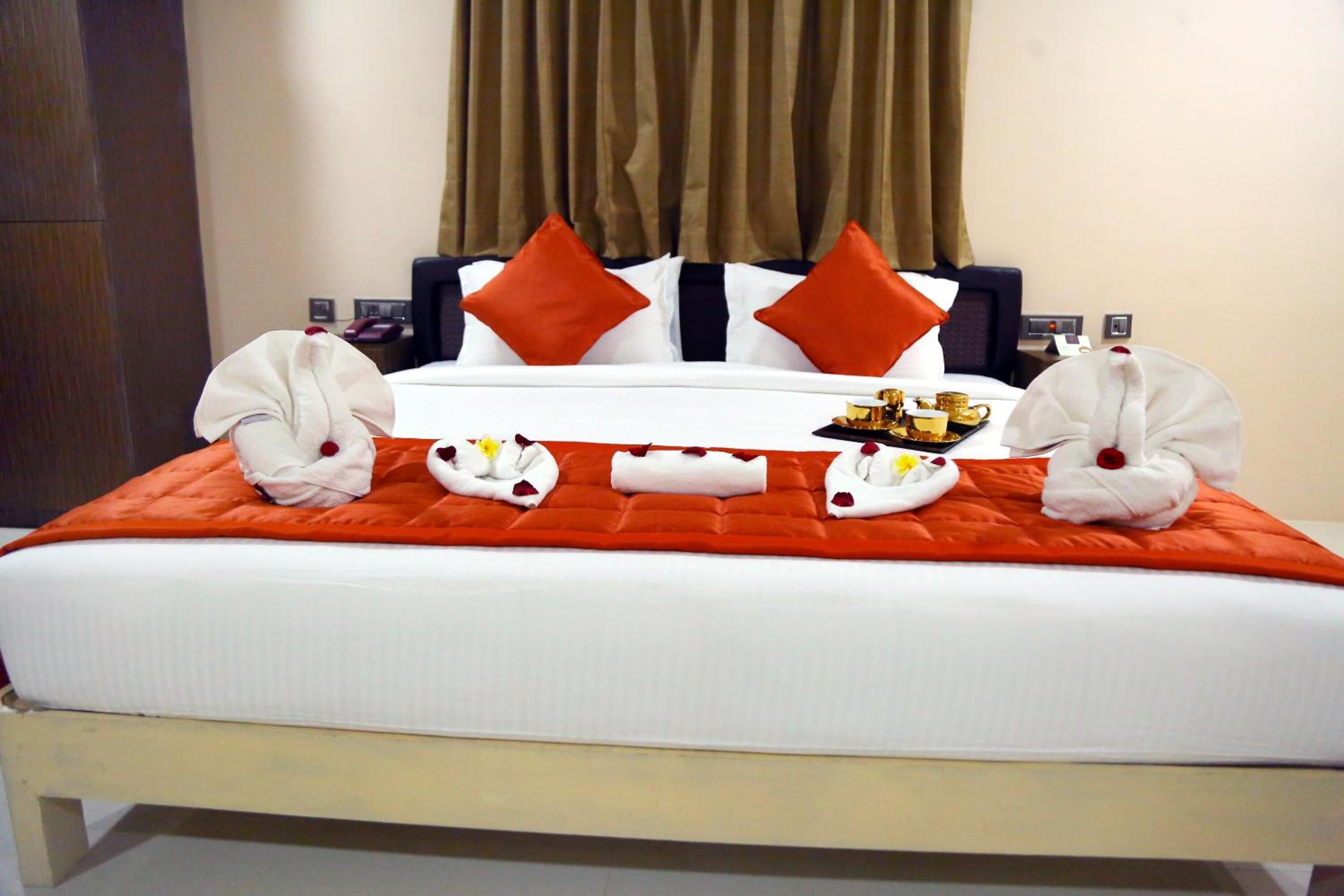 in-room safe, desk, blackout curtains, soundproofing