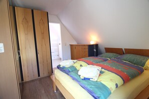 Studio (incl. 40€ cleaning fee) | Lits bébé (en supplément), Wi-Fi gratuit, draps fournis