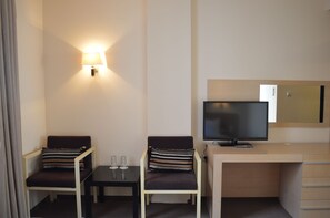 Deluxe Quadruple Room | Room amenity - Bon Bon Central (Sofia)