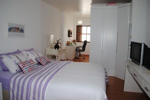 Habitación Confort doble, varias camas, no fumadores | Ropa de cama de alta calidad y colchones con acolchado adicional