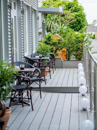 Sun deck. Hotel Hangelar