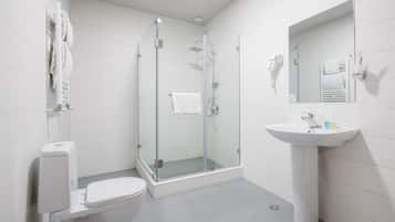 Shower, free toiletries, hair dryer, towels