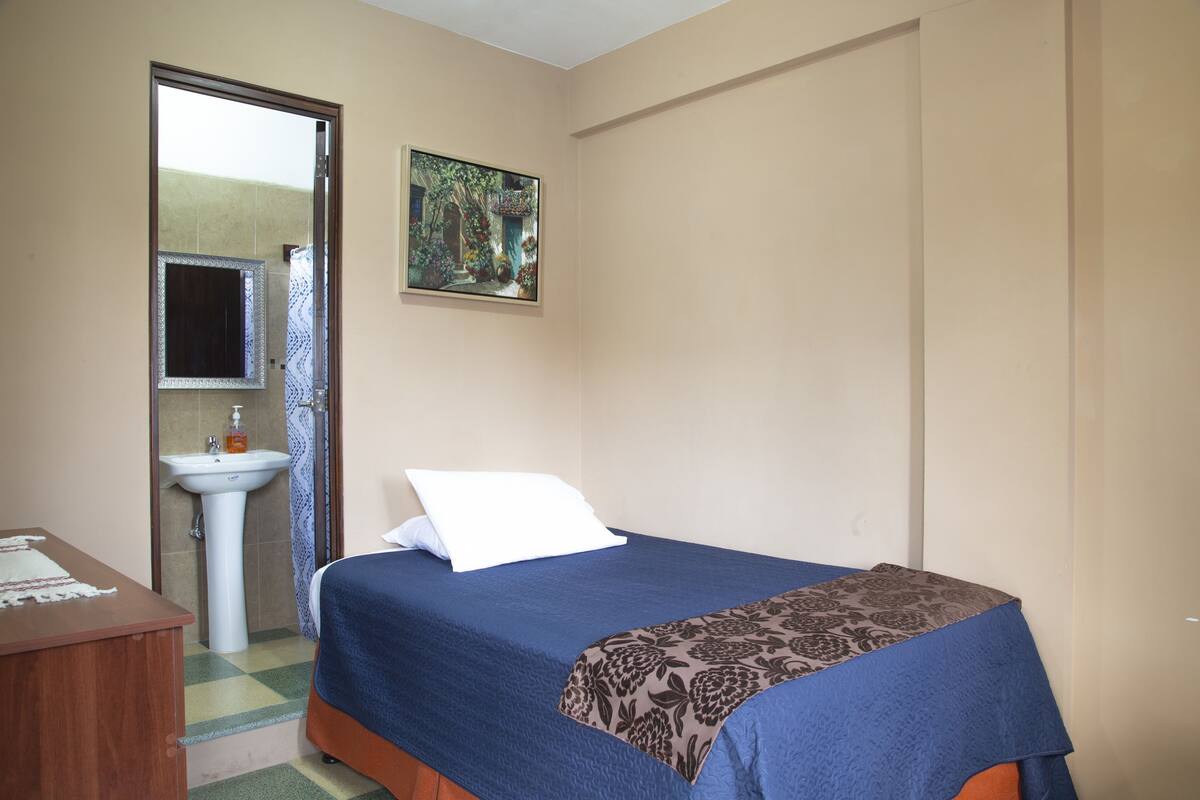 Habitación estándar con 2 camas individuales | Wifi gratis