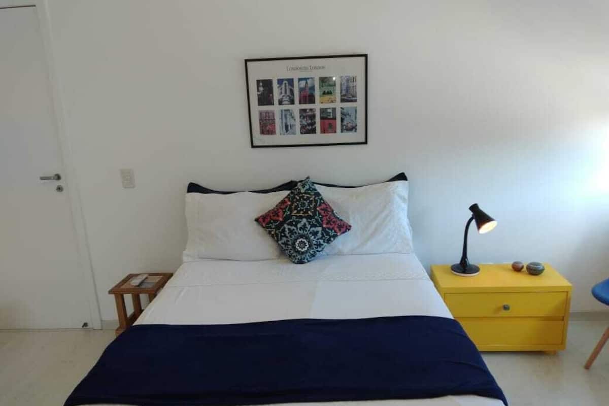 Premium bedding, iron/ironing board, free WiFi, bed sheets
