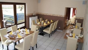 Daily buffet breakfast (EUR 12.90 per person)