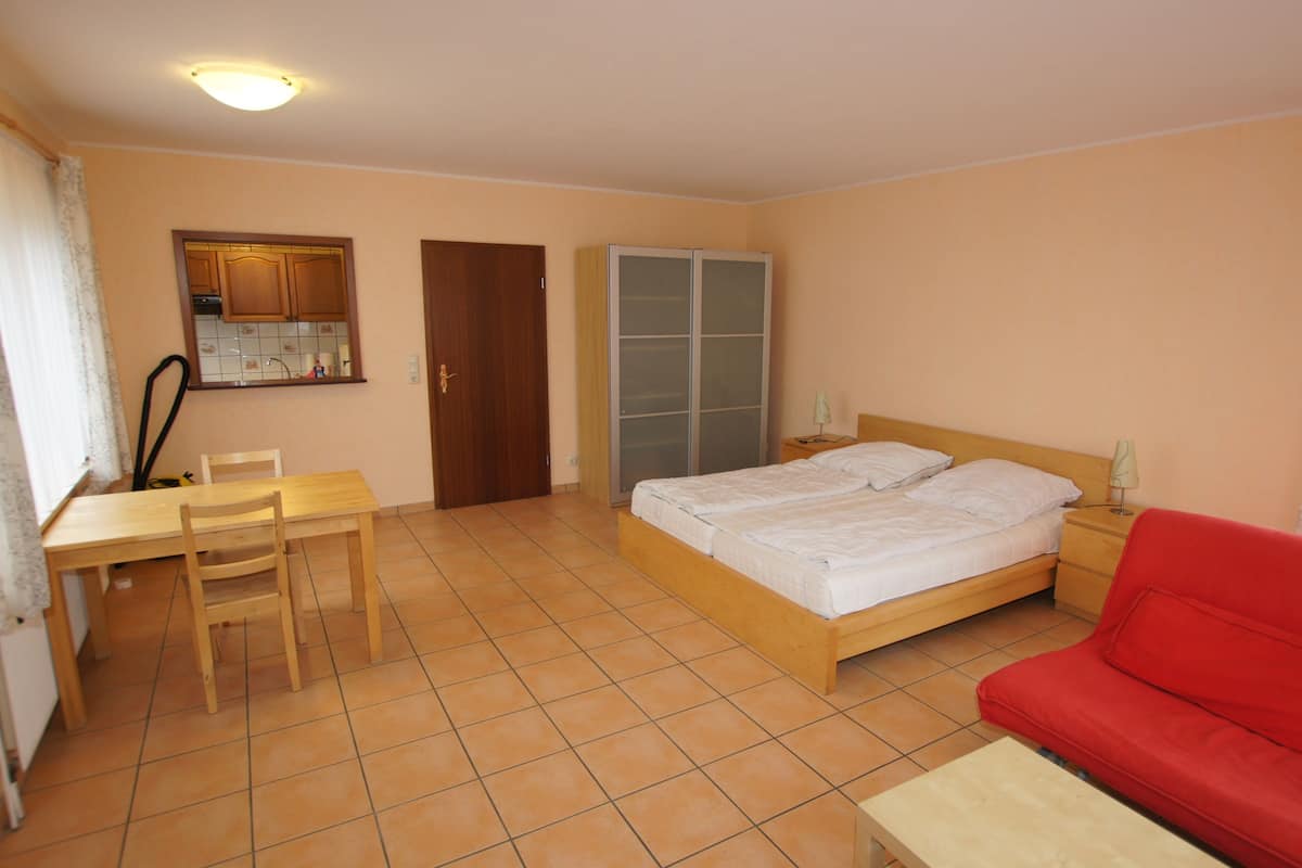 Studio, 1 Bedroom, Terrace