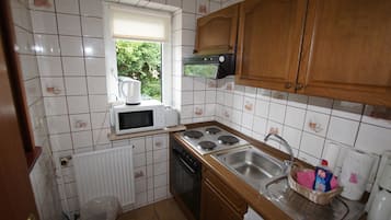 Studio - 1 sovrum - terrass | Eget kök | Stort kylskåp, spishäll, vattenkokare och brödrost