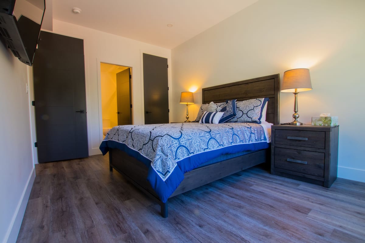 Suite Familiale, 2 chambres, cuisine, vue montagne | Literie hypoallergénique, couette en duvet d'oie, Wi-Fi gratuit