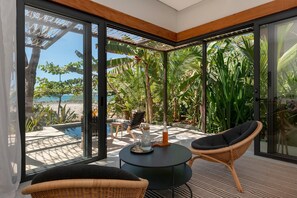 Ninta Bungalow Ocean Front | Terraza o patio