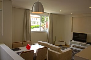 Appartement, 1 chambre, bain à remous | Salle de séjour