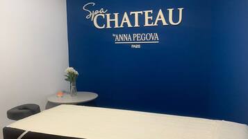 Sports massages, 1 treatment room, massages