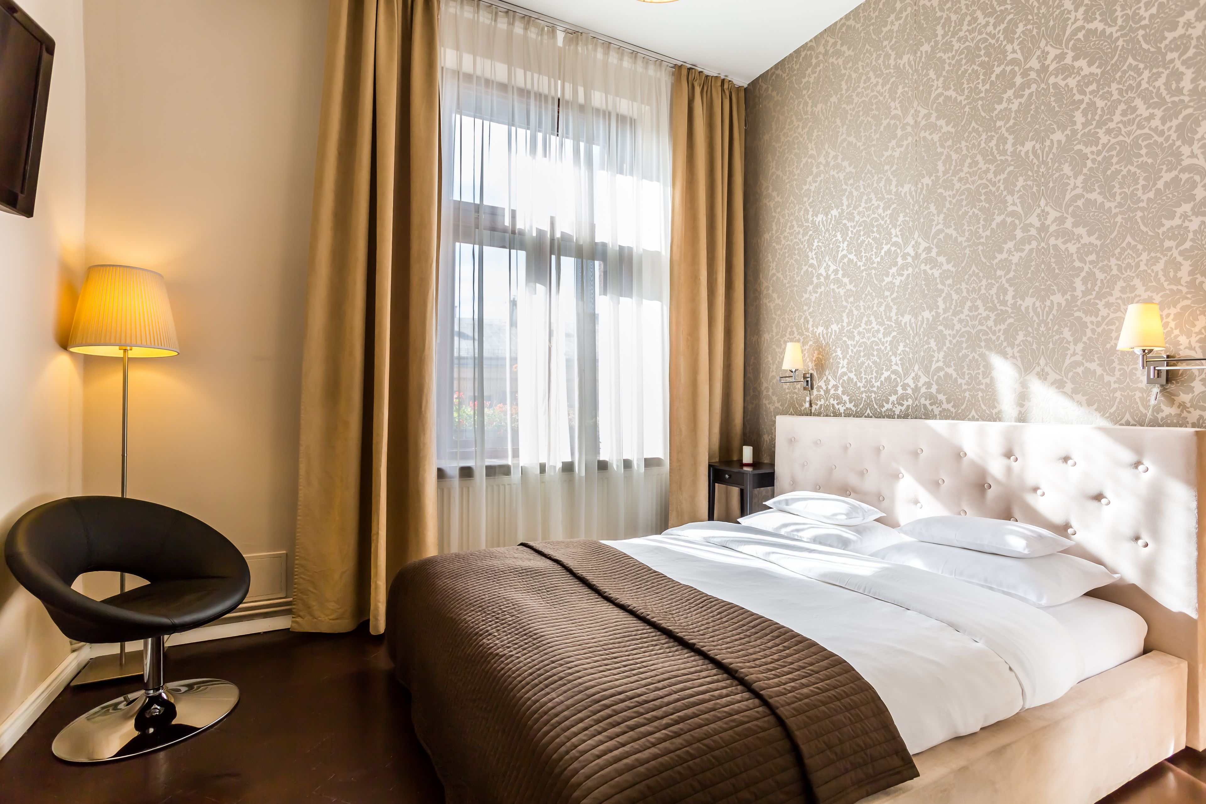 studio | hypo-allergenic bedding, individually decorated, individually furnished