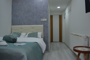 Double Room | Soundproofing, iron/ironing board, free WiFi, bed sheets - Elit Uzungöl Otel (Çaykara)