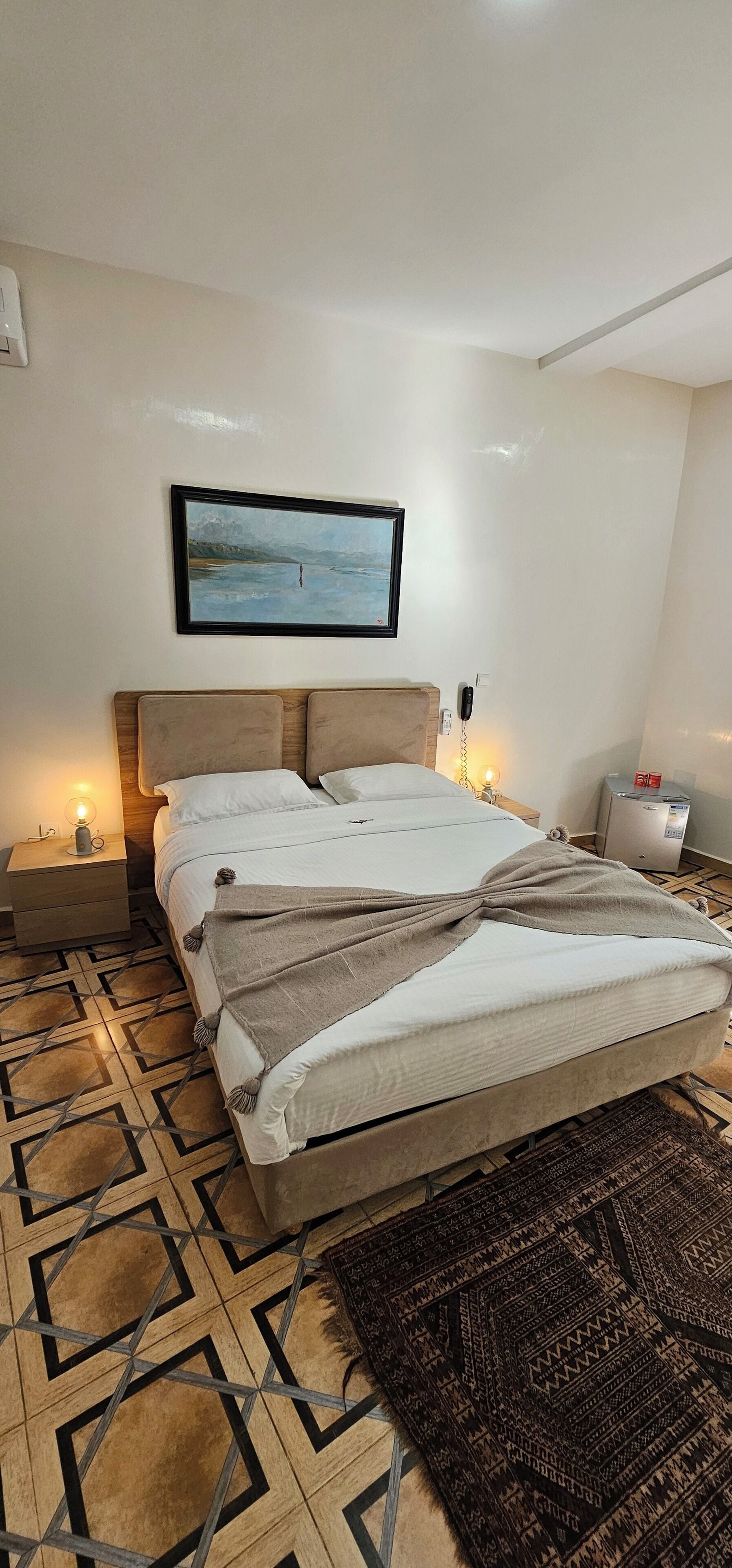 Standard Room | In-room safe, individually decorated, desk, laptop workspace