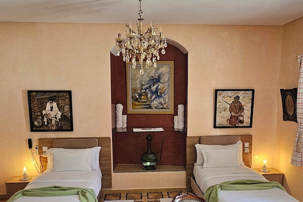 1 habitación y caja de seguridad en la habitación