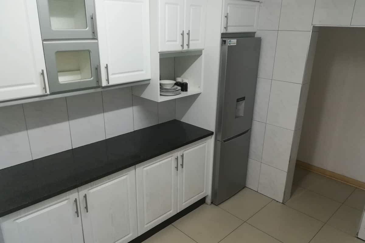 Family House, 3 Bedrooms | Private kitchen