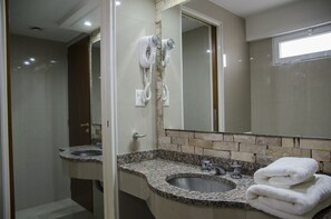 Bathroom - Hotel Dior (Tandil)