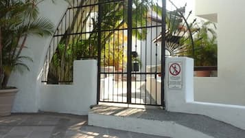 Entrada de la propiedad