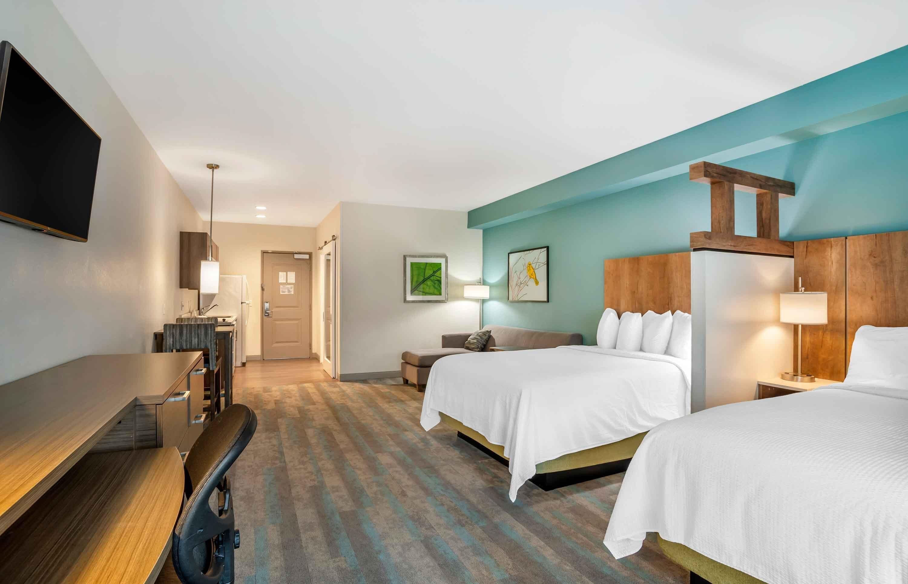 Superior Studio, Multiple Beds, Non Smoking