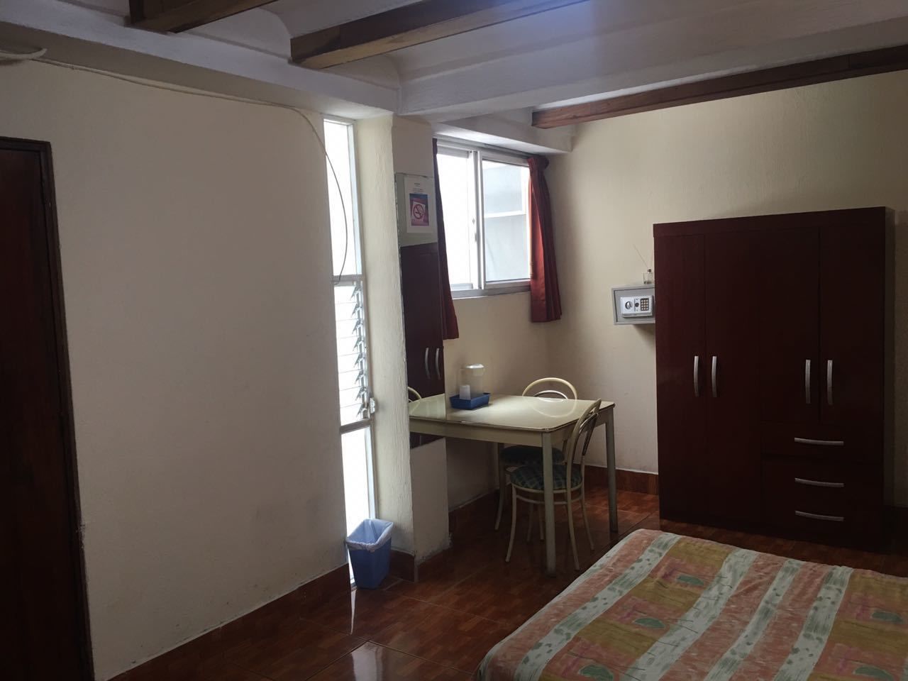 classic double room, multiple beds, non smoking | in-room safe, desk, free wifi, bed sheets