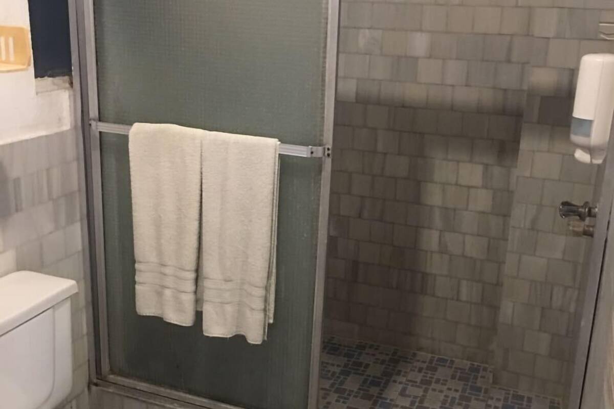 classic quadruple room, multiple beds, non smoking | in-room safe, desk, free wifi, bed sheets