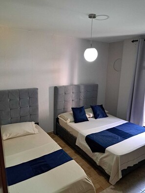 베이직 더블룸, 더블침대 1개, 금연 | 객실 내 금고, 무료 간이 침대, 무료 WiFi, 침대 시트