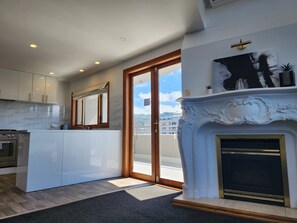 Apartment, 4 Bedrooms, Balcony | Private kitchen - U Suites on Courtenay (Wellington)