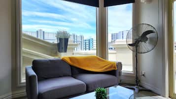 Deluxe Apartment, 2 Bedrooms | Living area