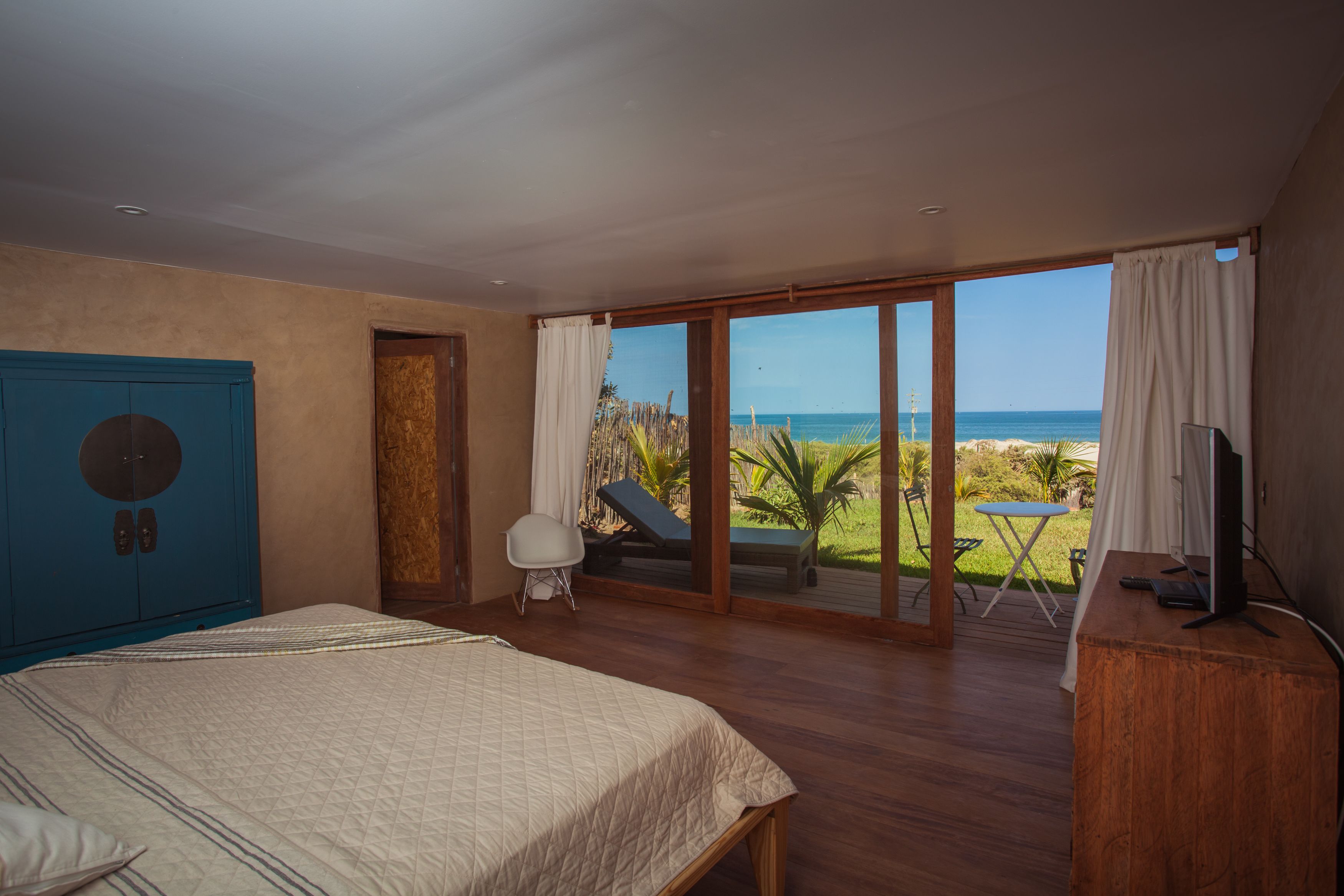 디럭스 방갈로, 킹사이즈침대 1개, 금연, 전용 욕실 | 고급 침구, 미니바, 객실 내 금고, 암막 커튼