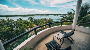 Unclassified image, 4 of 121, button - Brahma Blue Resort (San Pedro)