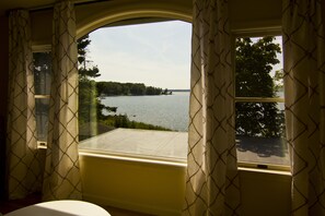 Interior - Beachfront Getaway: Acadia & Bar Harbor, A/C, Fire Pit, Gazebo-New for 2025. (Trenton)