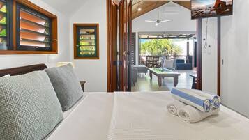 2 bedrooms, WiFi, bed sheets