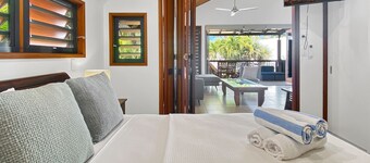 Pure Magnetic Villa 9