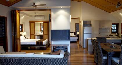 Pure Magnetic Villa 8