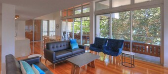 Maggies Beachfront Apt. 5