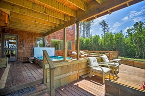Terrace/patio - Walk to Ocean: Home w/ Hot Tub in South Beach! (South Beach)