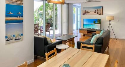 Maggies Beachfront Apt. 9