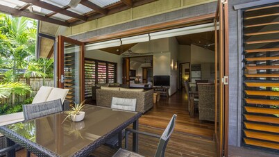 Pure Magnetic Villa 3