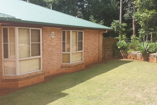 Modern Airconditioned Accommodation in a great location