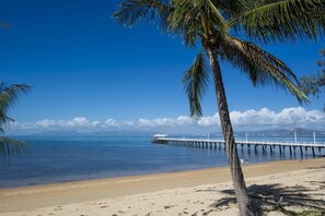 Vlak bij het strand