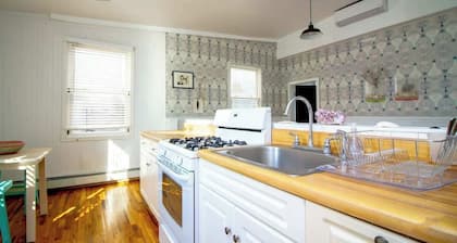 The High Tide # 9 Suite de un dormitorio con cocina