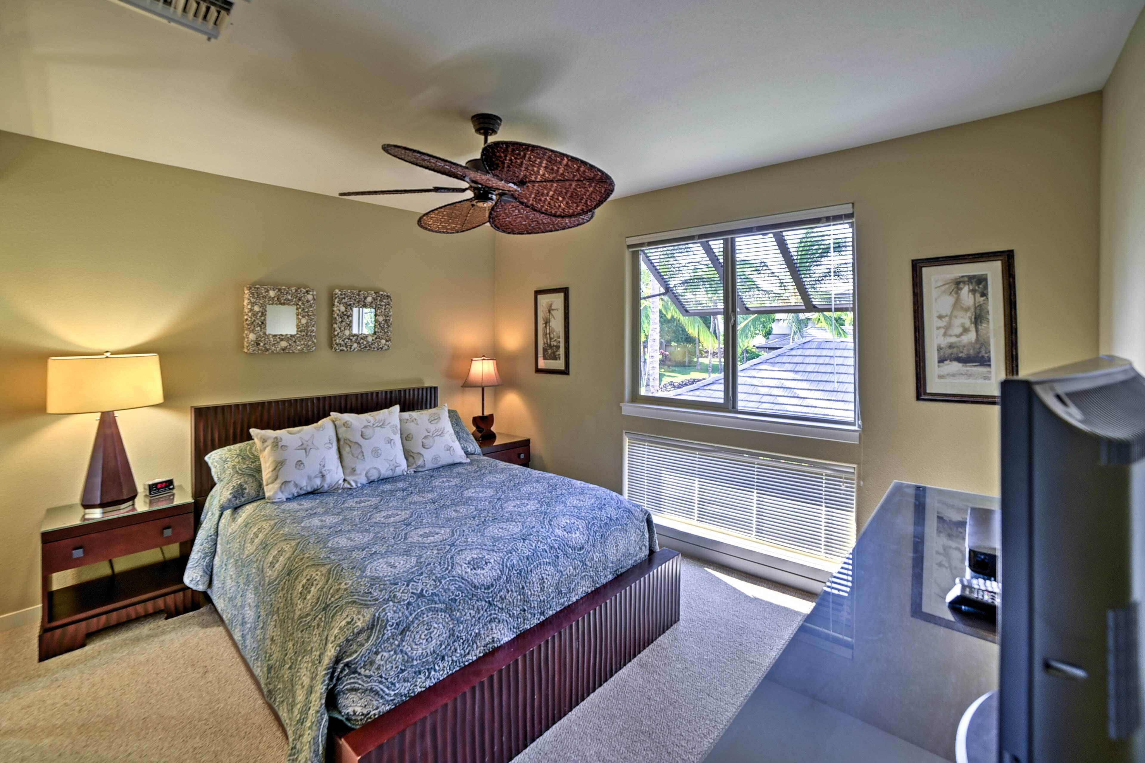 3 bedrooms, iron/ironing board, travel crib, internet