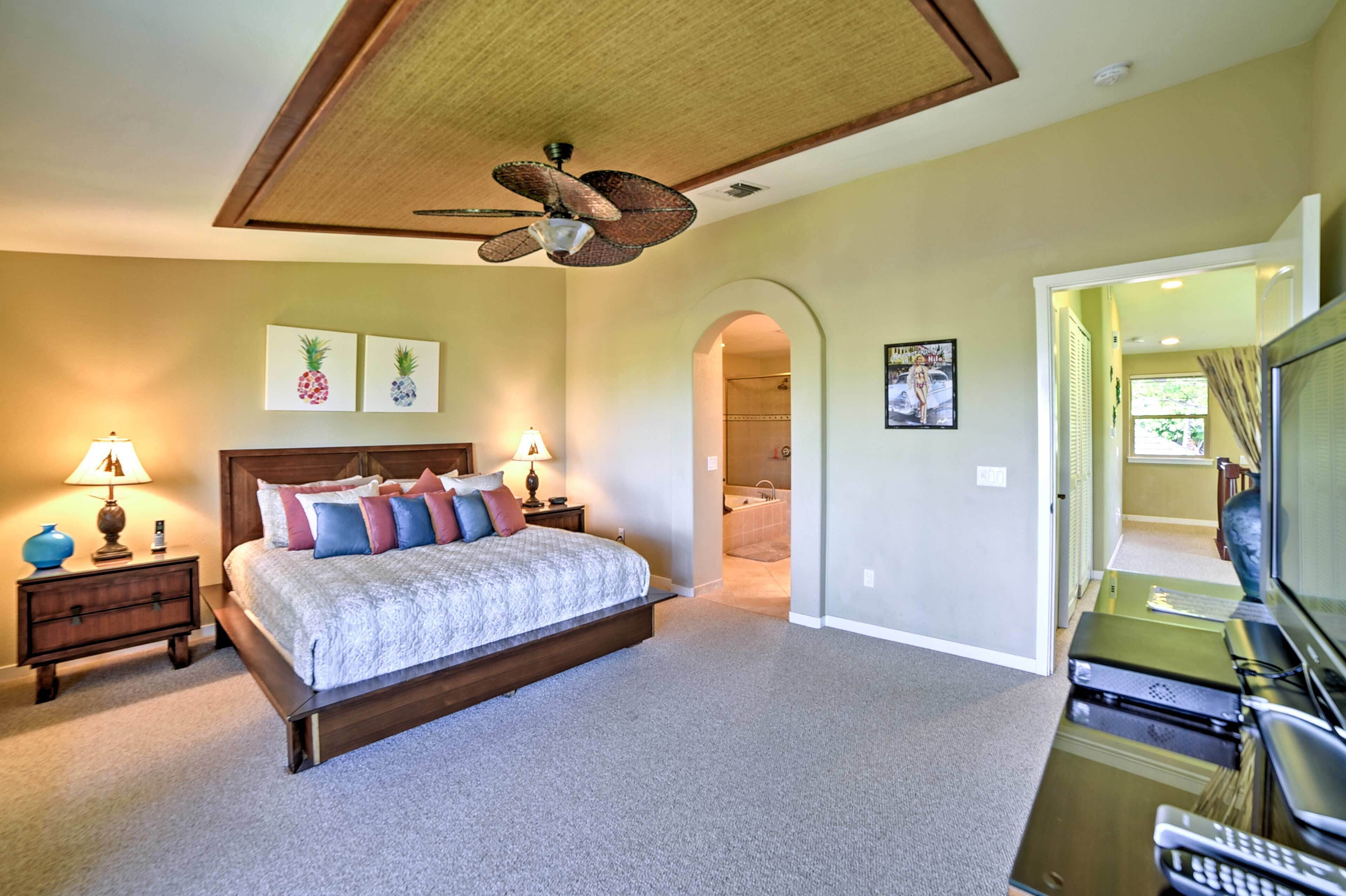 3 bedrooms, iron/ironing board, travel crib, internet