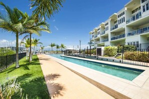 Pool - Beachside Apartment 14, 1 - 3 The Cove-BOM (Nelly Bay)
