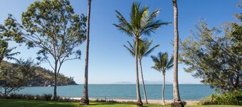 Picnic Beach'scape, Picnic Bay