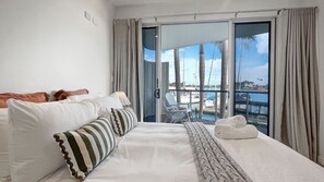 3 bedrooms, bed sheets