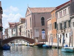 Marina - Romantic Attic with Superb View of Madonna del Orto Gothic Church (Venezia)